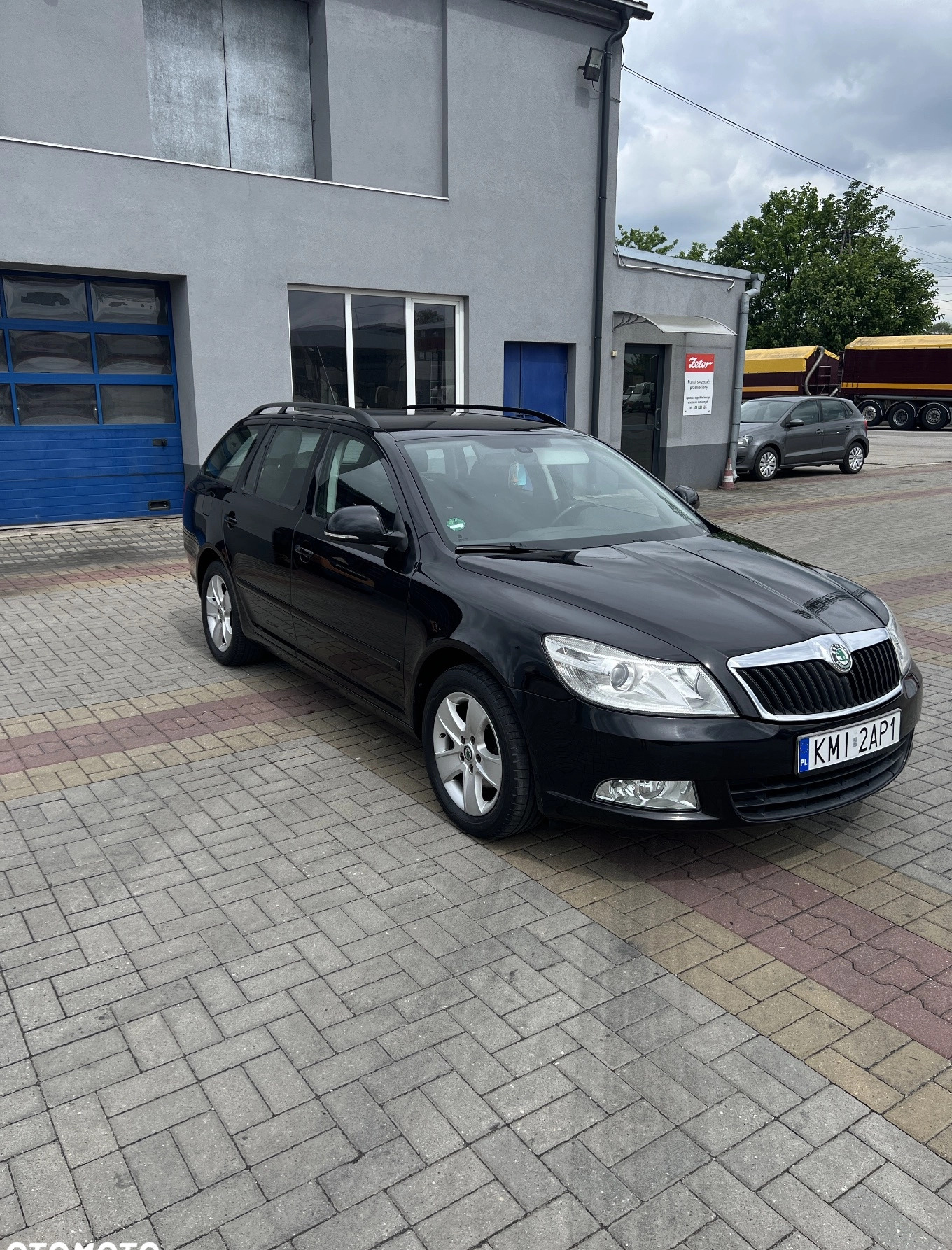 Skoda Octavia cena 18700 przebieg: 171600, rok produkcji 2009 z Miechów małe 232